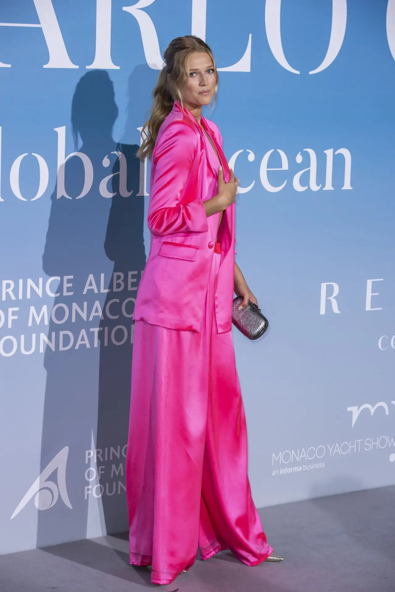 Toni Garrn Stills at Monte Carlo Gala for the Global Ocean 201809